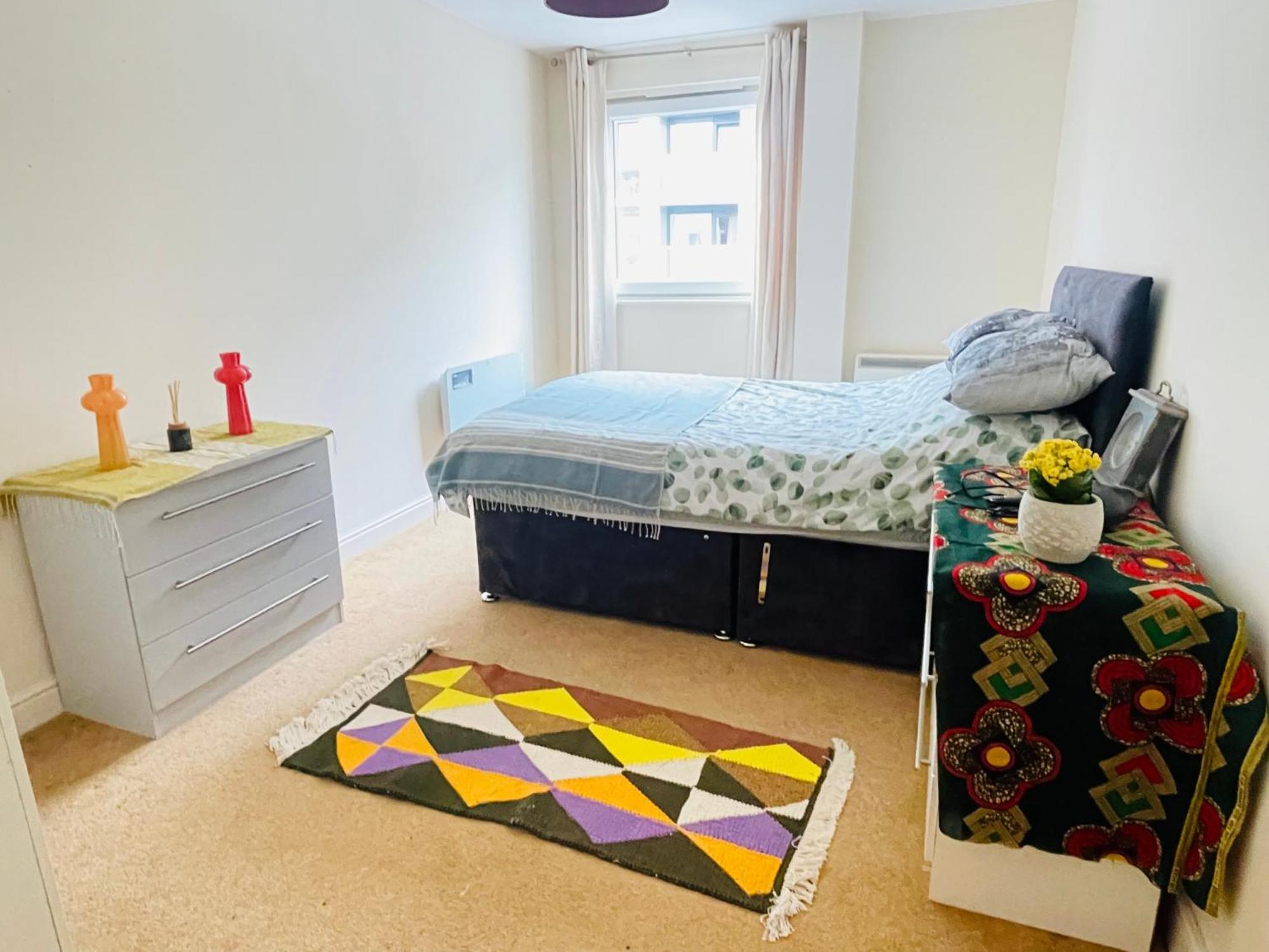Bright Fun Relaxing Apartment In The Heart Of Epsom Zewnętrze zdjęcie
